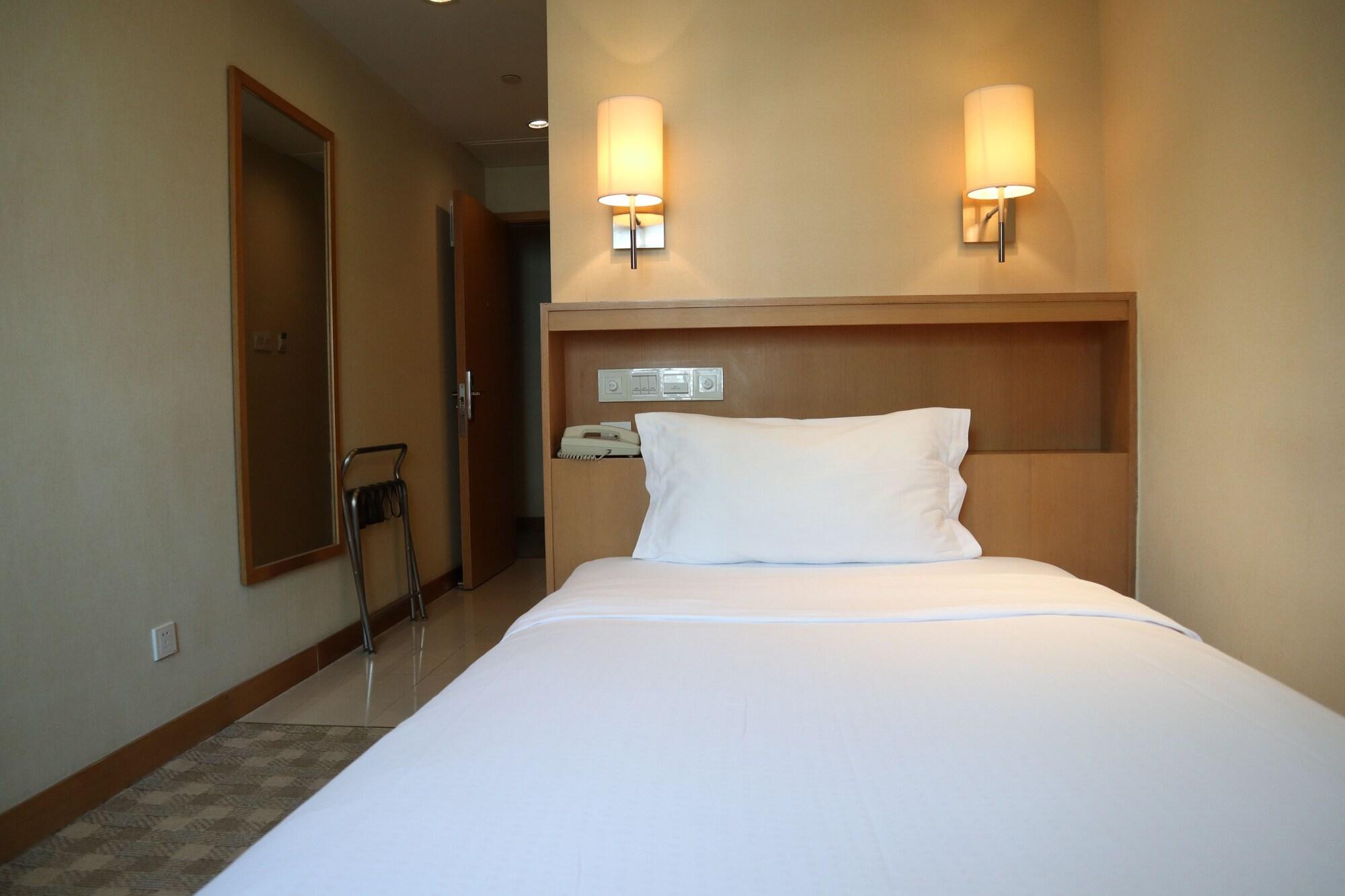 L'Otel Shanghaj Zewnętrze zdjęcie